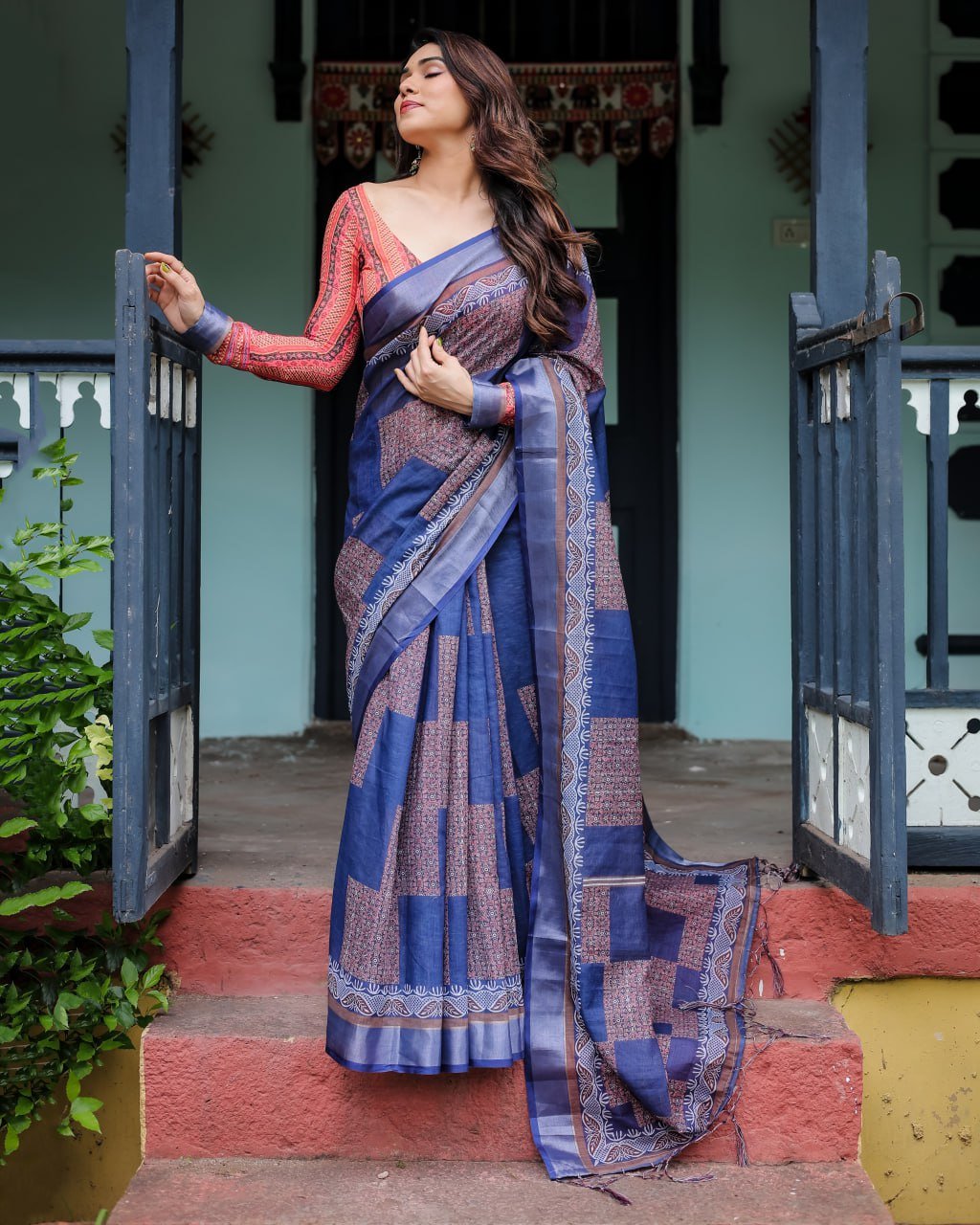 Deep Sapphire Blue Geometric Woven Linen Cotton Saree - Image 2