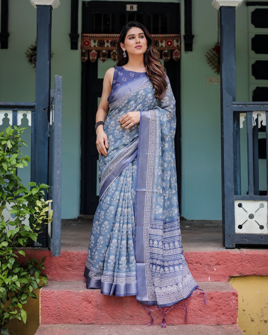 Elegant Blue Linen Cotton Printed Saree with Designer Border - Image 2