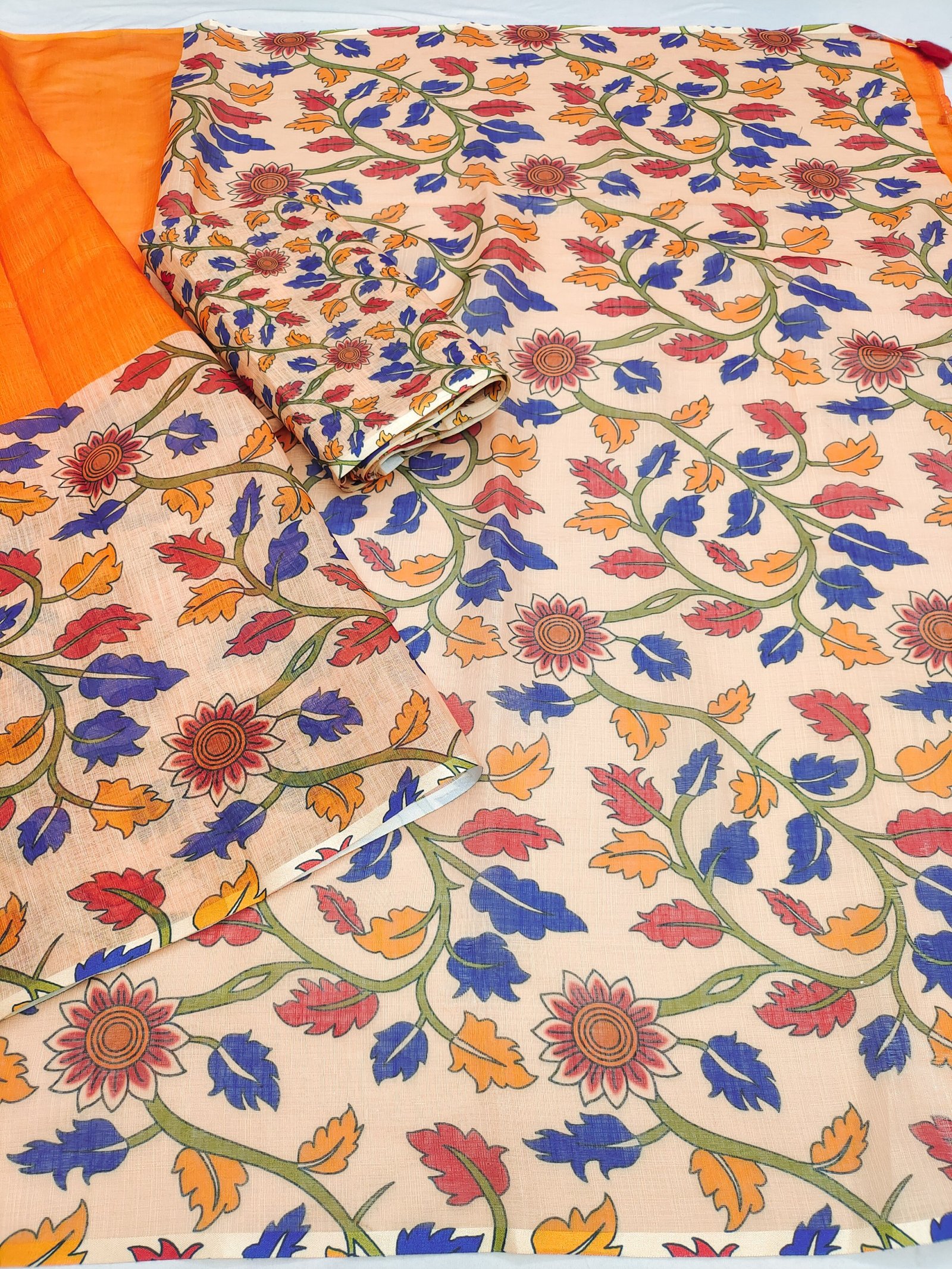 Elegant Ikkat Patola Linen Cotton Saree with Tassel Pallu & Matching Blouse - Image 3