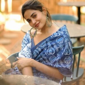 FavisFashion Heritage Bloom Digital Linen Saree for Women