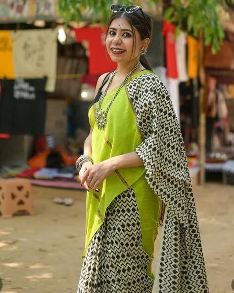 Premium Lilan Cotton Digital Print Saree with Rich Pallu & Lace Border