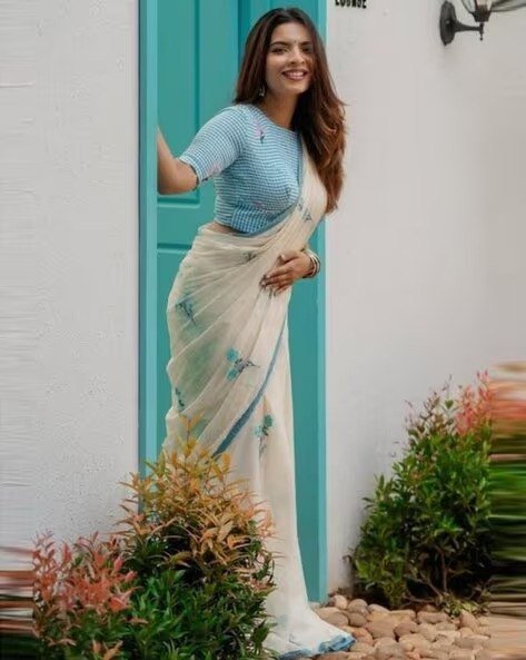 Premium Lilan Cotton Digital Print Saree with Rich Pallu & Lace Border - Image 3
